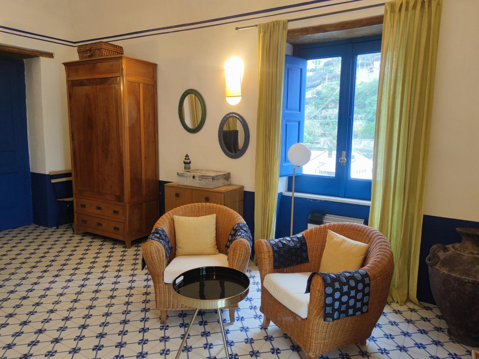Ferienwohnung Casabluette A Minori - Amalfi Coast Exterior foto