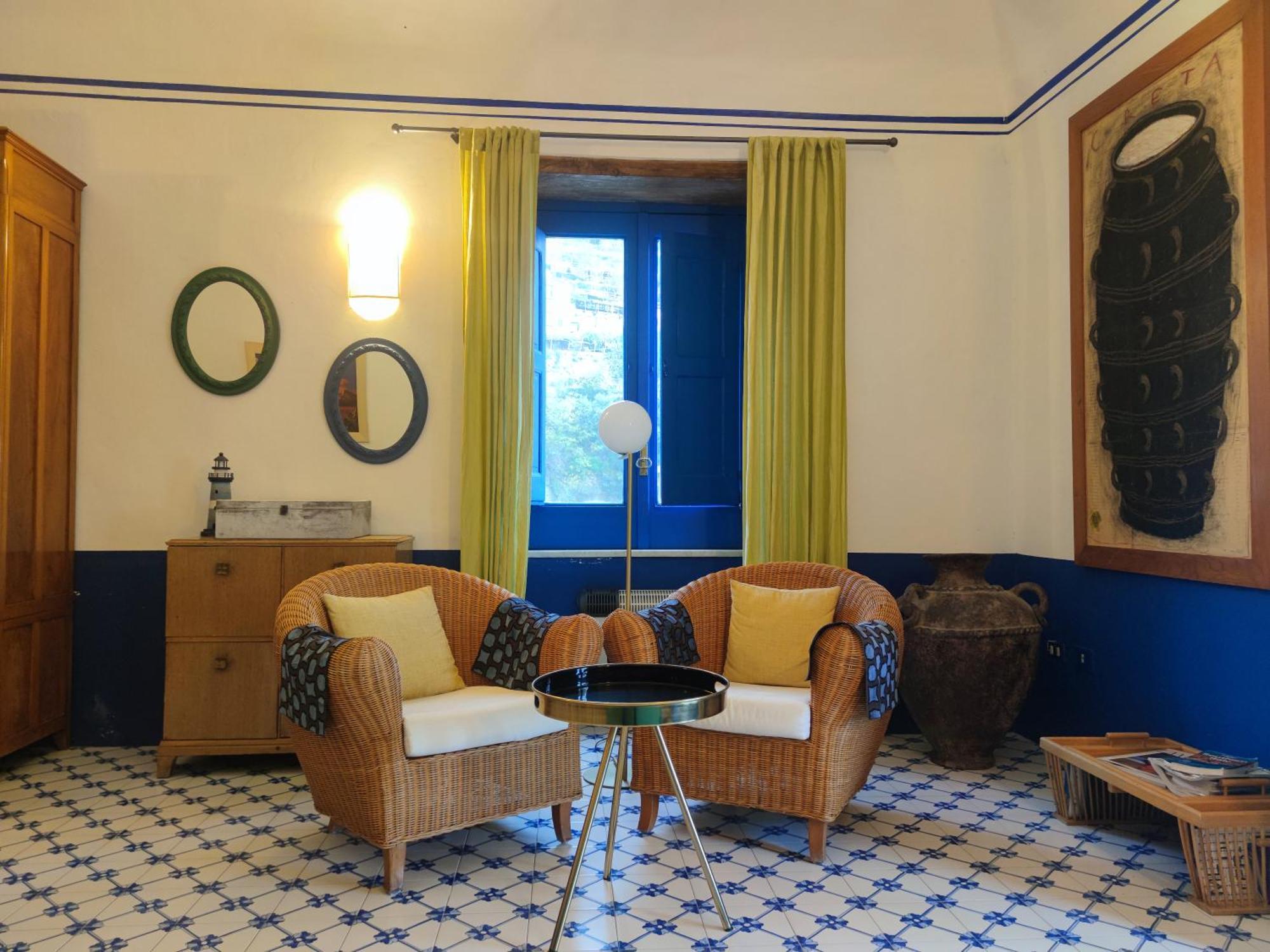 Ferienwohnung Casabluette A Minori - Amalfi Coast Exterior foto